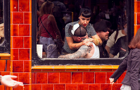Hug In The Pub