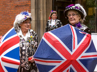 Pearly Queens