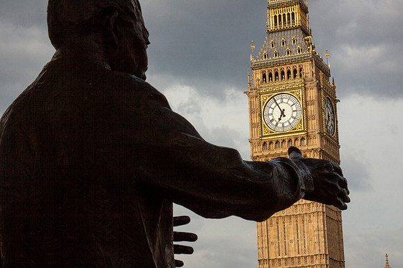 Big Ben - Mandela Statue