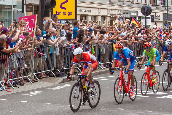 Olympic cycle race
