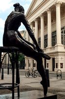 Royal Opera House - Ballerina Statue